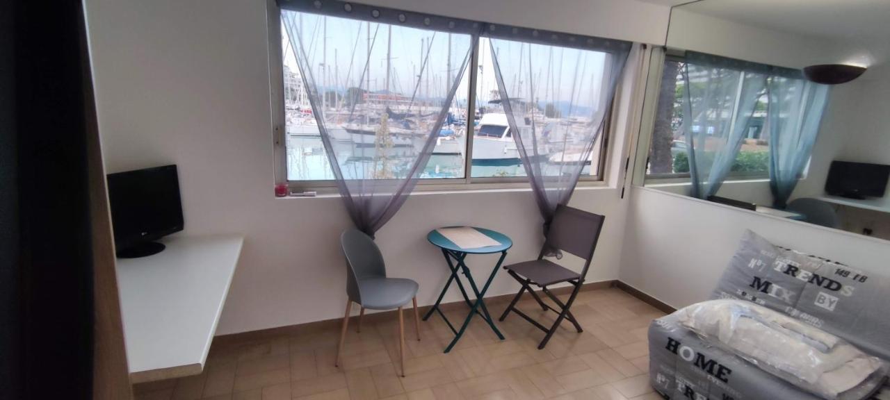 Studio Meuble Marina Villeneuve-Loubet 06 Exterior photo